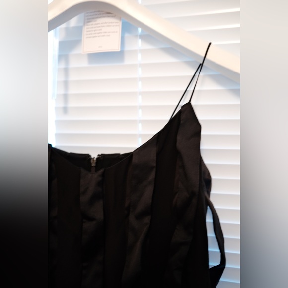 Cushnie et ochs dress gown - Picture 3 of 4